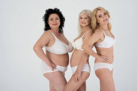 Illustration of mommy makeover results focusing on belly fat removal and body contouring for a toned and balanced figure.