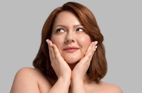 Facelift before and after: See the natural, rejuvenating results achieved by Dr. Ulaş Bali's expert surgical techniques.